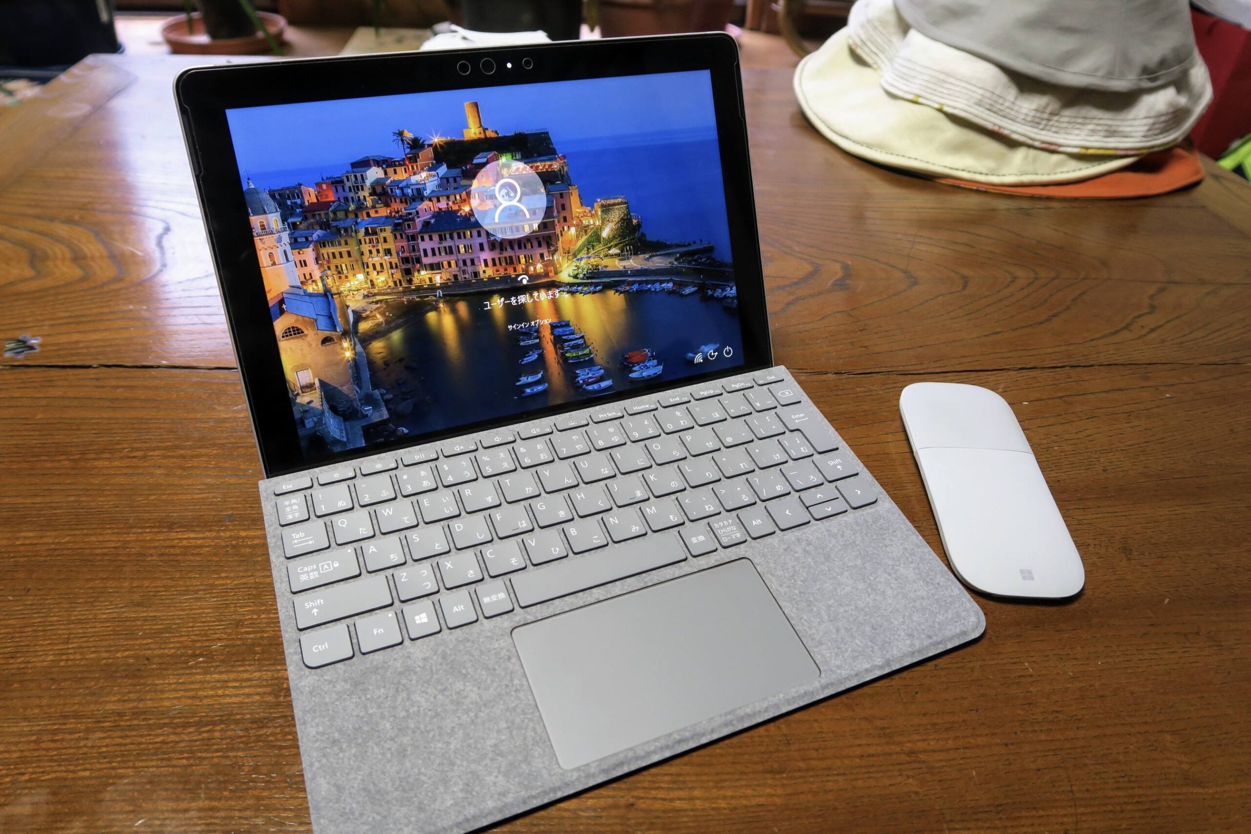Microsoft Surface Go（初代）イメージ
